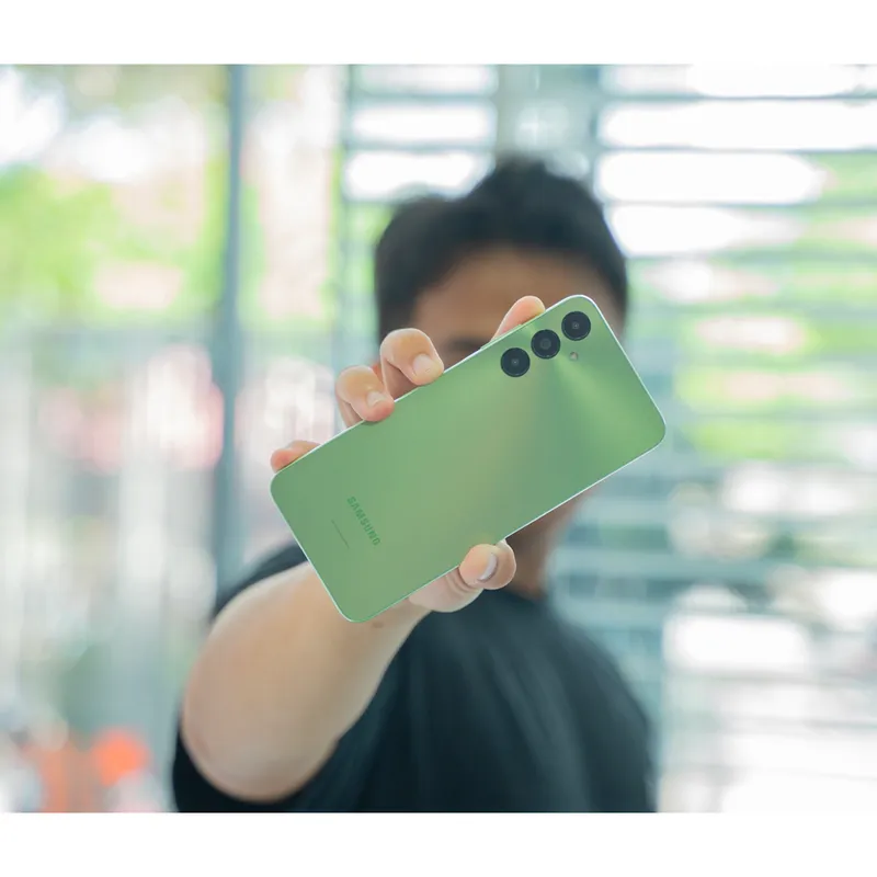 گوشی موبایل سامسونگ مدل Galaxy A05s دو سیم کارت ظرفیت 64 گیگابایت و رم 4 گیگابایت به همراه شارژر 25وات سامسونگ، تصویر 8