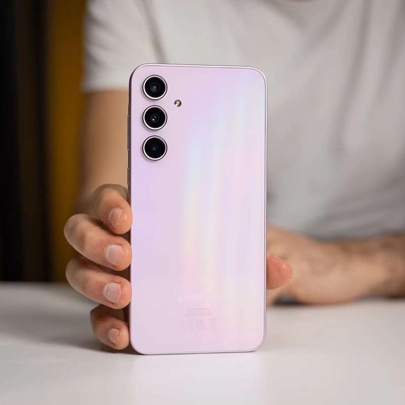 گوشی موبایل سامسونگ مدل Galaxy A35 دو سیم کارت ظرفیت 128 گیگابایت رم 8 گیگابایت به همراه شارژر سامسونگ، تصویر 14