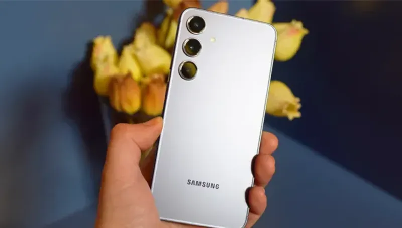 Samsung Galaxy S25 phones