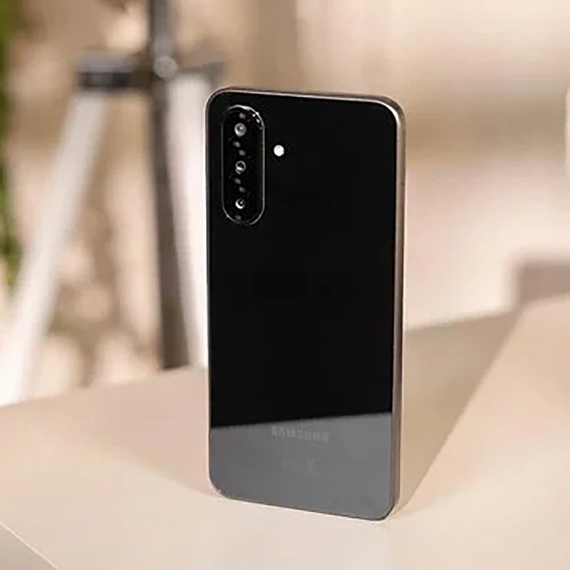 گوشی موبایل سامسونگ مدل Galaxy A26 دو سیم کارت ظرفیت 128 گیگابایت و رم 6 گیگابایت - ویتنام، تصویر 9