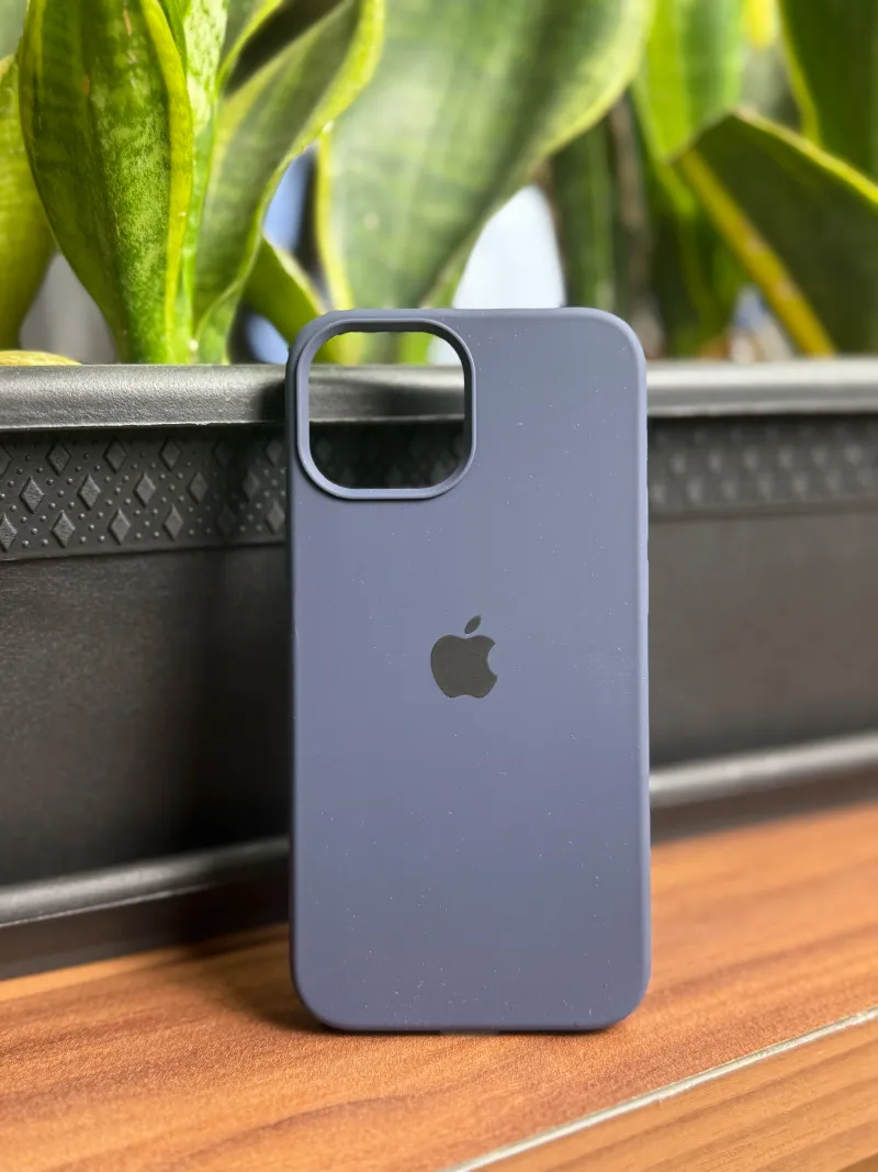 قاب سیلیکونی اورجینال زیر بسته مناسب برای گوشی iphone 12/12 Pro