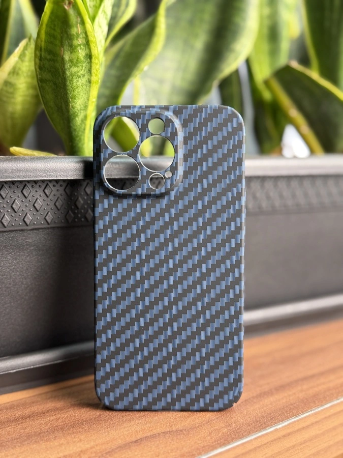 قاب مدل کربنی Berlia محافظ لنزدار مناسب برای گوشی iphone 13 Pro، تصویر 2