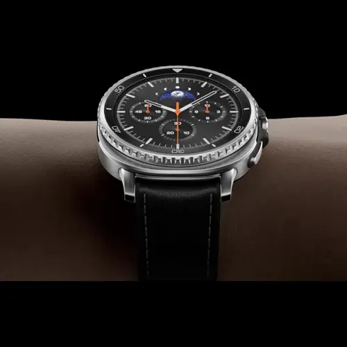 ساعت هوشمند 46 میلی‌متری سامسونگ مدل Galaxy Watch 8 Classic با بند چرمی، تصویر 16