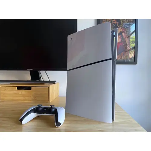 کنسول بازی سونی مدل PlayStation 5 Slim Digital Edition ظرفیت 1 ترابایت ریجن 2016B اروپا به همراه دسته اضافی و پایه شارژر، تصویر 8