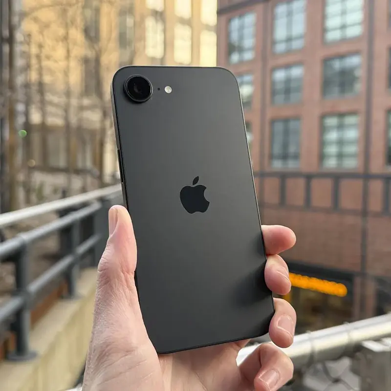 گوشی موبایل اپل مدل iPhone 16e HN تک سیم کارت ظرفیت 128 گیگابایت و رم 8 گیگابایت، تصویر 7