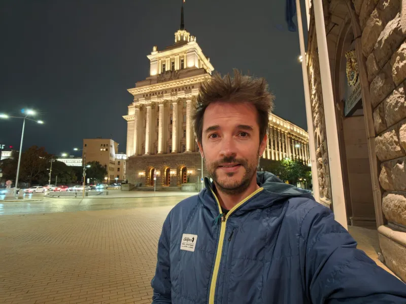 Oppo Find X10 Pro Max selfie camera - 18mm, f/2.0, ISO 8000, 1/13s (4096x3072px) - News 26 10 Oppo Find X10 Series Camera Samples review