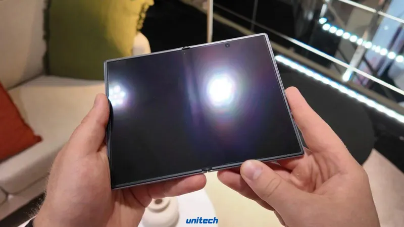 چین خوردگی نمایشگر گلکسی Z Fold 8