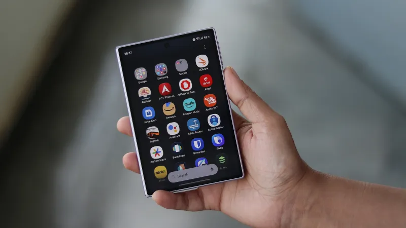 Galaxy Z Fold 8 cover screen - apps