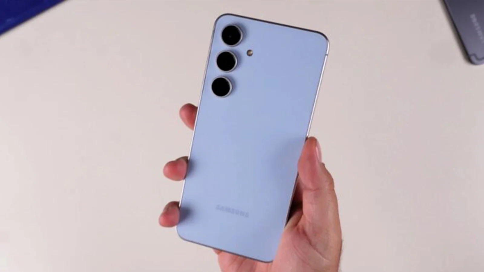 دومین نسخه آزمایشی One UI 9.0 برای گلکسی S24 FE منتشر شد