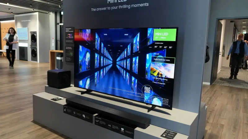 Samsung M80H Mini LED TV