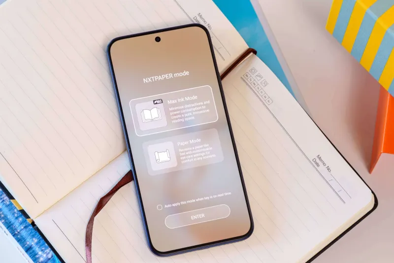 Flip the switch and choose your NxtPaper display