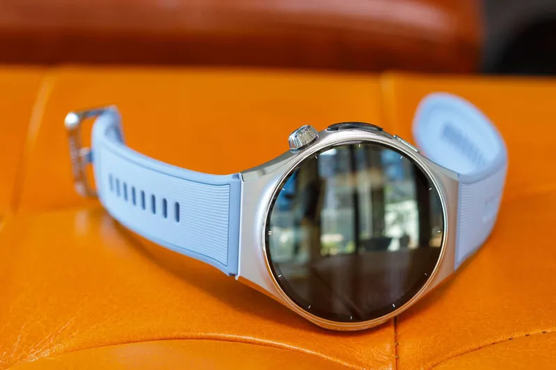 The spheric sapphire glass