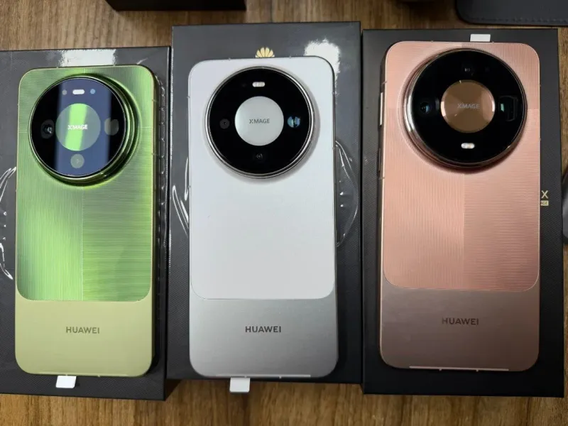 Huawei Mate 90 vs. Mate 90 Pro