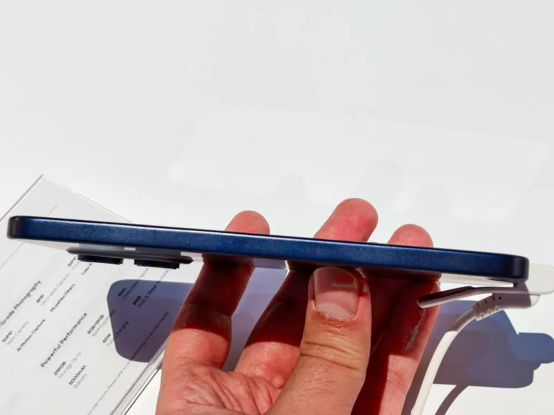 No NxtPaper toggle either