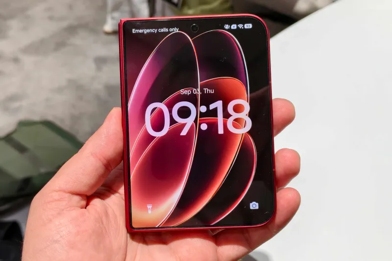 Xiaomi 18 Fold design