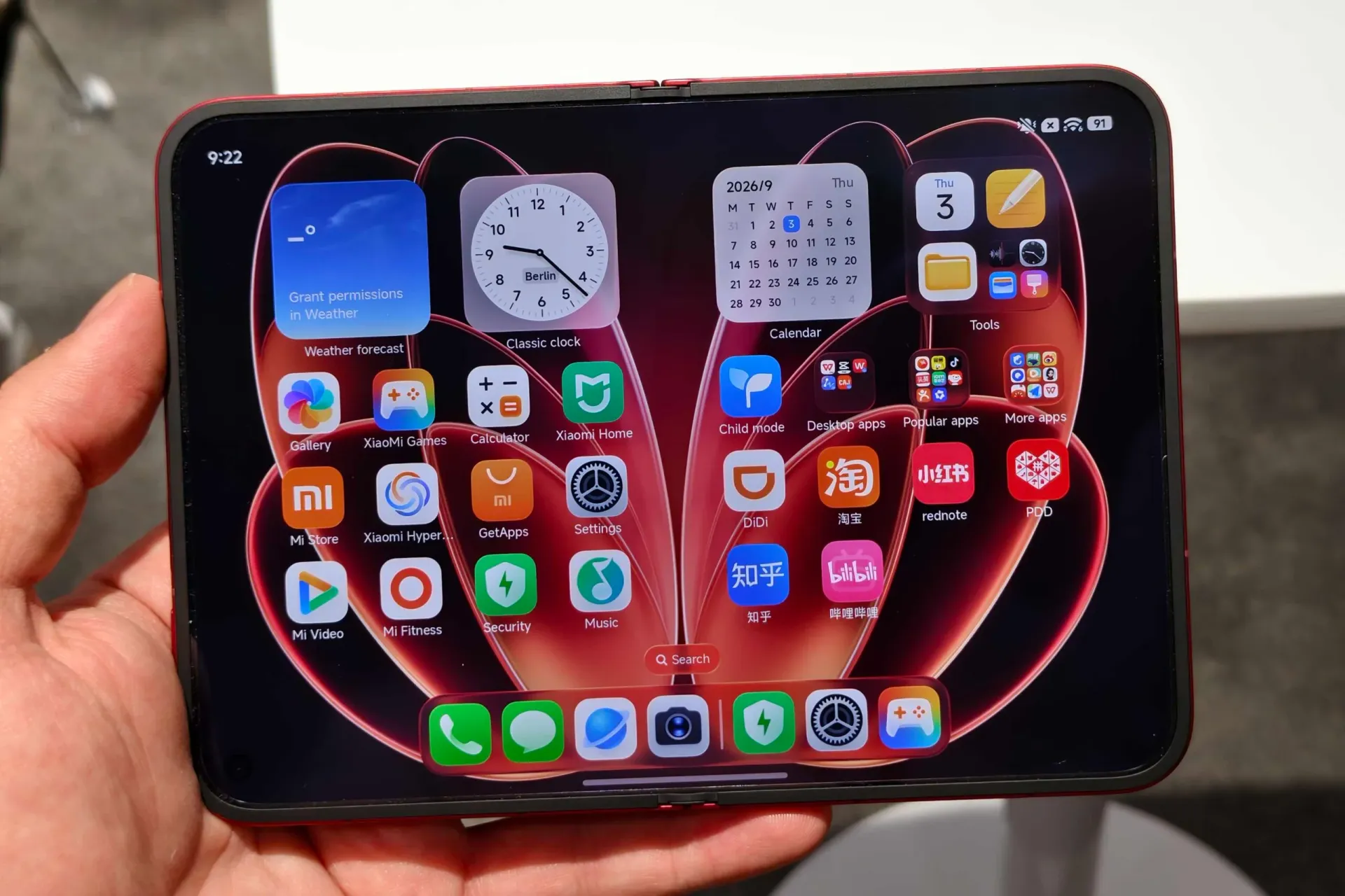 Xiaomi 18 Fold hands-on